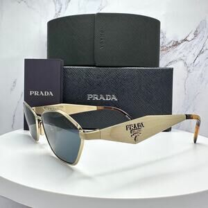 New PRADA Sunglasses Gold Metal 3D Logo Aviator Cat Eye Womens PRD50S ZVN70B